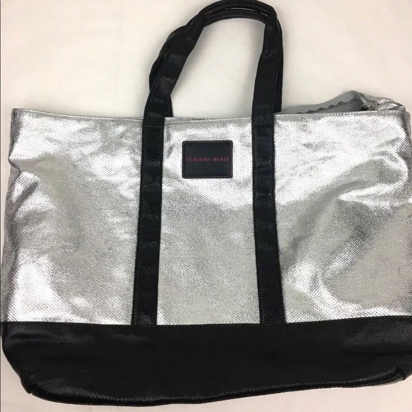 Victorias Secret Beach Pool Travel Silver Bag Tote - Picture 2 of 6